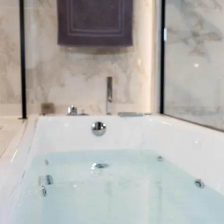 Apartamento Luxury With Jacuzzi By Sea&thecity Tesalónica